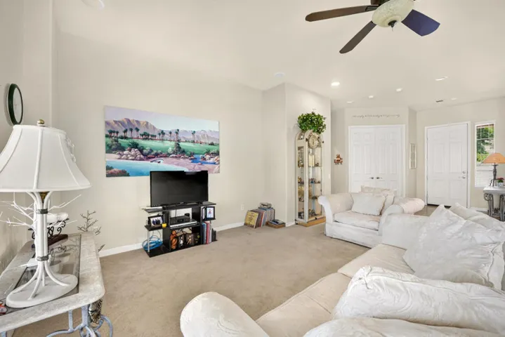 new-80320-avenida-santa-alicia-003