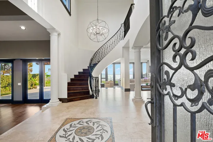 24753 Vantage Point Terrace, Malibu, California 90265