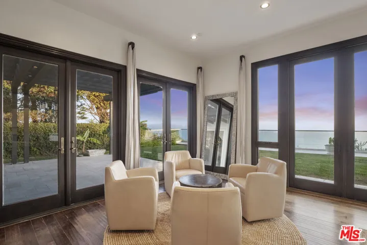 24753 Vantage Point Terrace, Malibu, California 90265