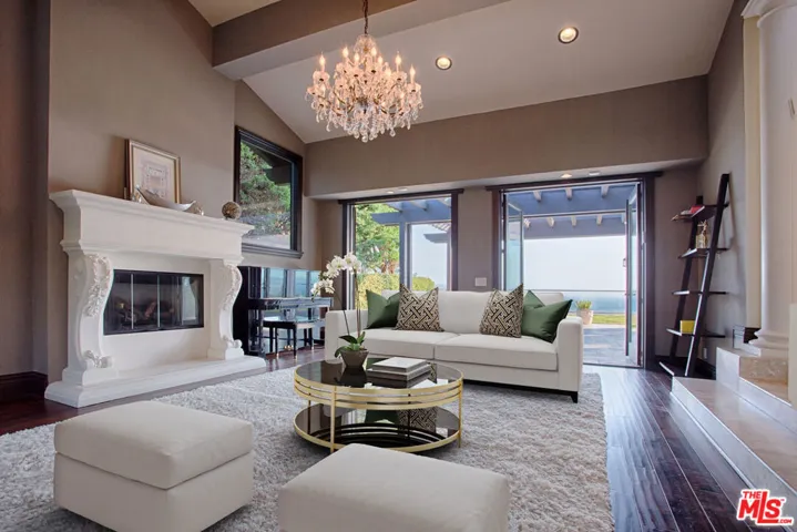 24753 Vantage Point Terrace, Malibu, California 90265