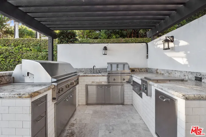 24753 Vantage Point Terrace, Malibu, California 90265