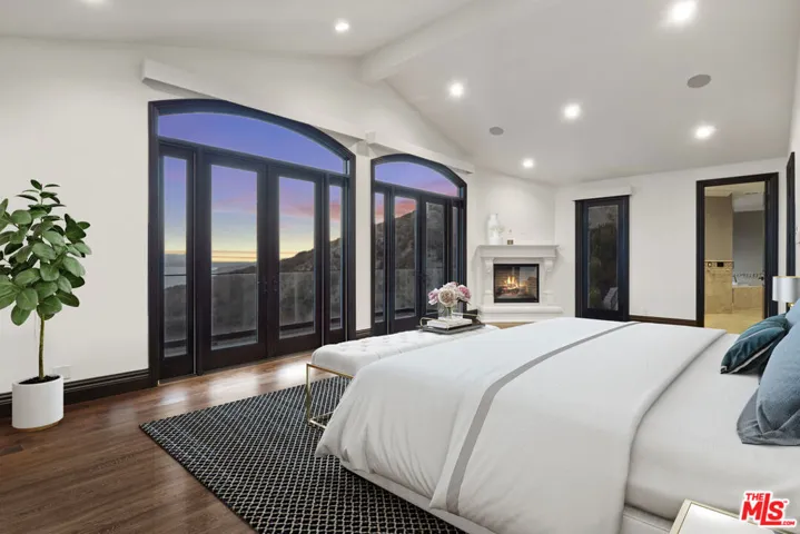24753 Vantage Point Terrace, Malibu, California 90265