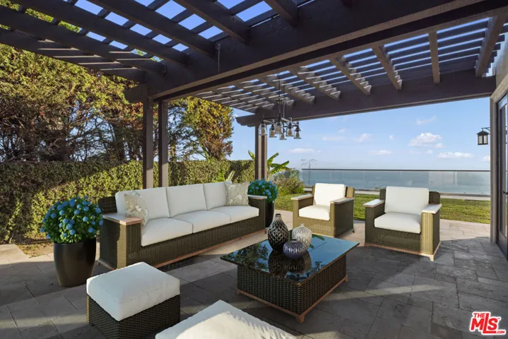 24753 Vantage Point Terrace, Malibu, California 90265