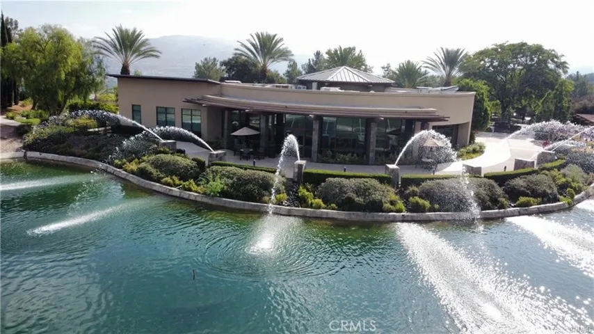 24494 Chamois, Corona, California 92883