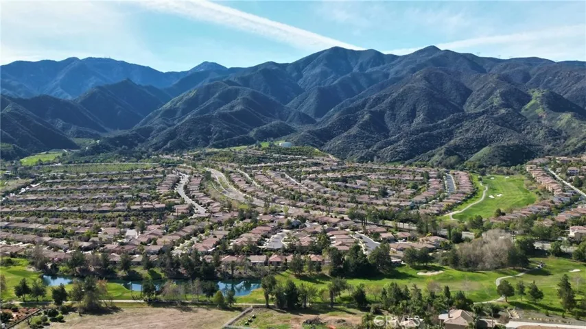 24494 Chamois, Corona, California 92883