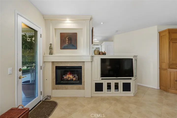 24494 Chamois, Corona, California 92883