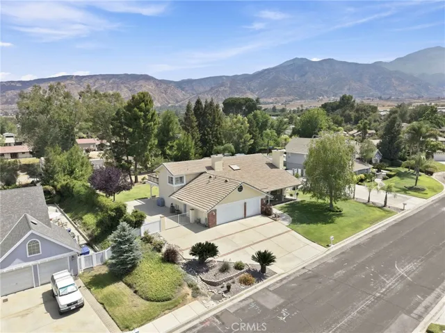 35624 Katona Court, Yucaipa, California 92399