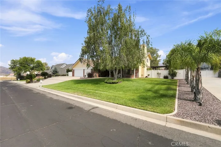 35624 Katona Court, Yucaipa, California 92399