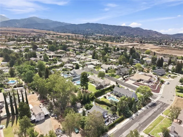 35624 Katona Court, Yucaipa, California 92399