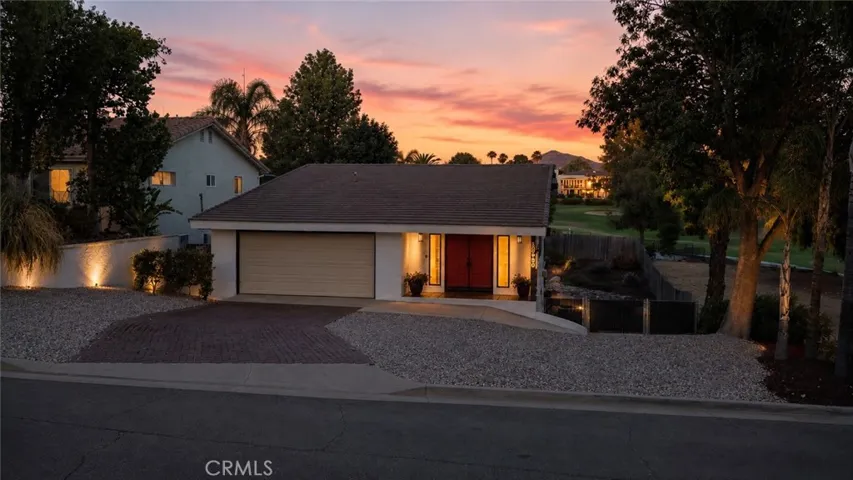 30480 Greenbriar Court, Canyon Lake, California 92587