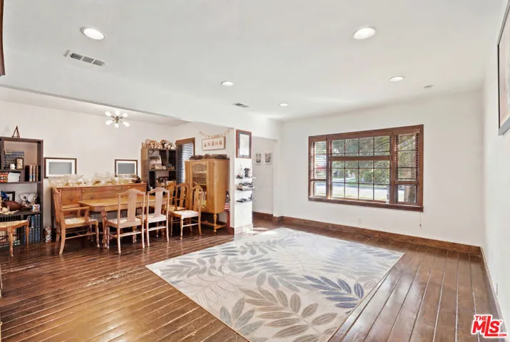 2519 31st Street, Santa Monica, California 90405