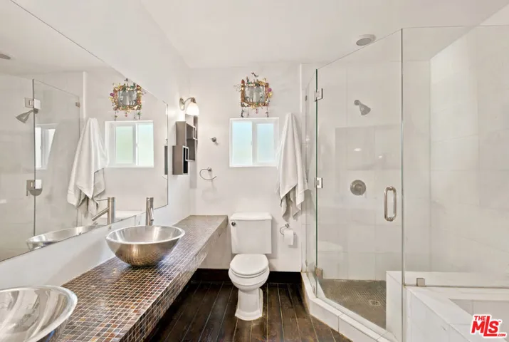 2519 31st Street, Santa Monica, California 90405