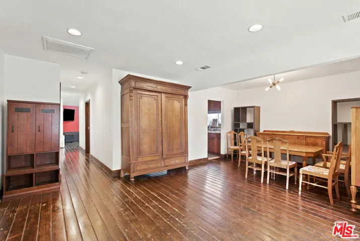 2519 31st Street, Santa Monica, California 90405