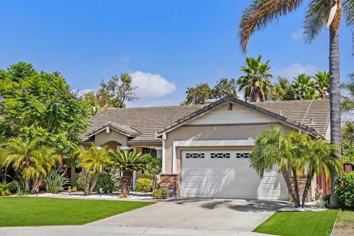 868 Panella Court, Oceanside, California 92057