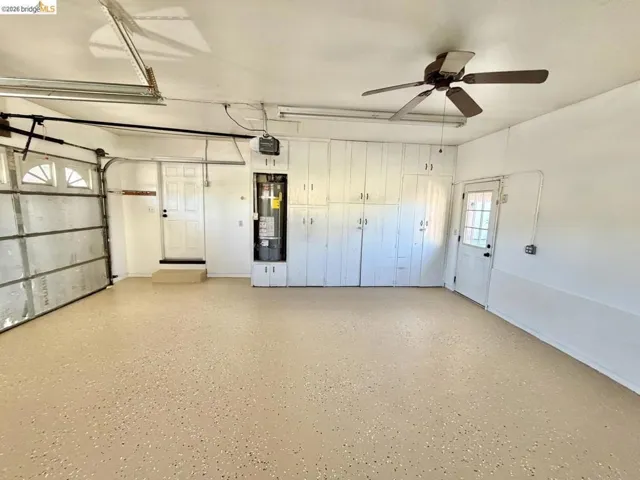 395 North Ave, Turlock, California 95382