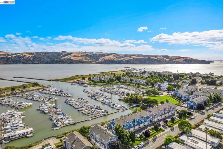 314 E E St, Benicia, California 94510