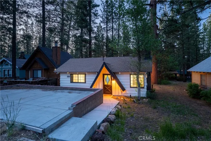 42540 Cedar Avenue, Big Bear Lake, California 92315