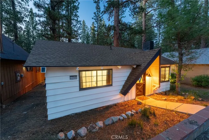 42540 Cedar Avenue, Big Bear Lake, California 92315