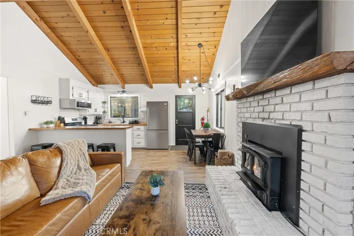 42540 Cedar Avenue, Big Bear Lake, California 92315