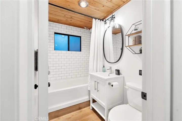 42540 Cedar Avenue, Big Bear Lake, California 92315