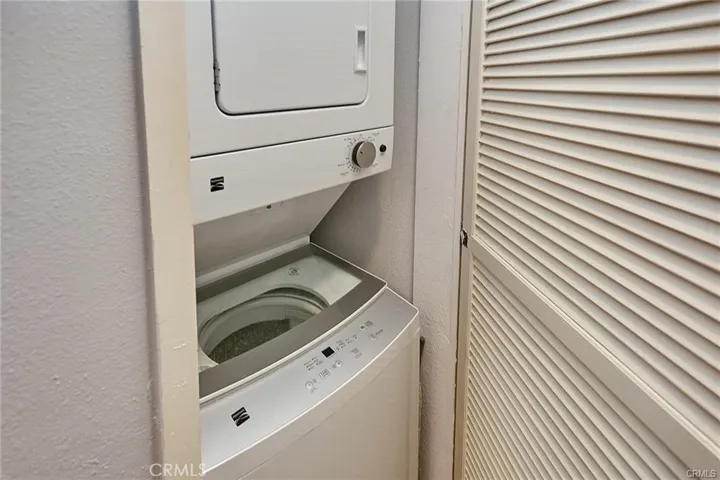 941 W Carson Street 108, Torrance, California 90502