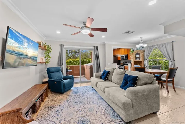 10603 Dabney 3, San Diego, California 92126