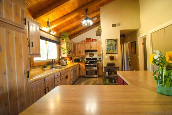 40522 Eady Lane, Boulevard, California 91905