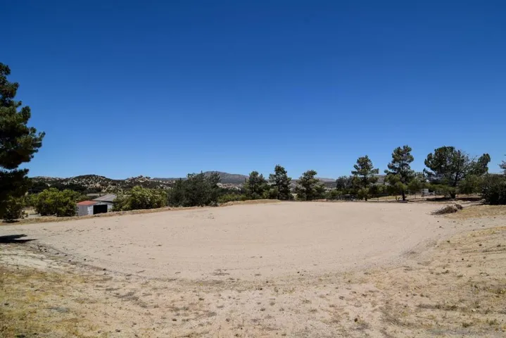 40522 Eady Lane, Boulevard, California 91905