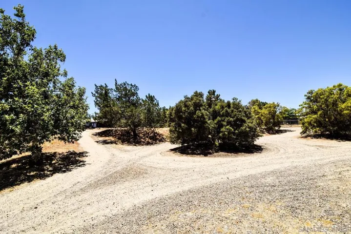 40522 Eady Lane, Boulevard, California 91905