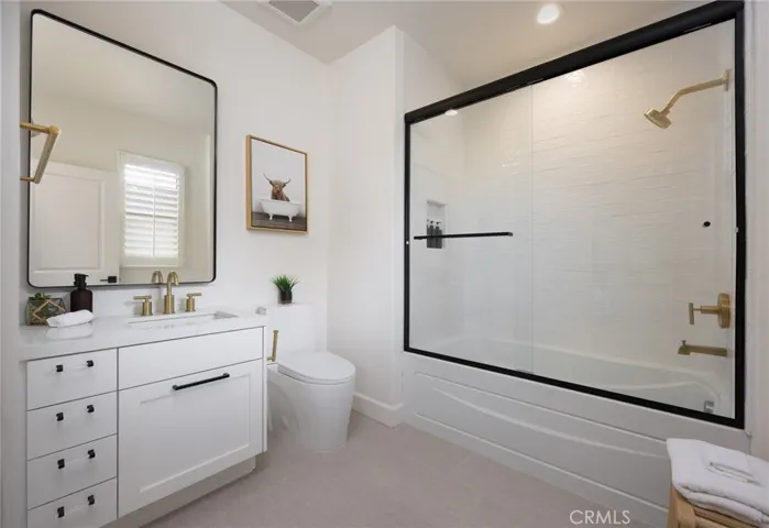 93 Parson Brown Irvine, CA 92618