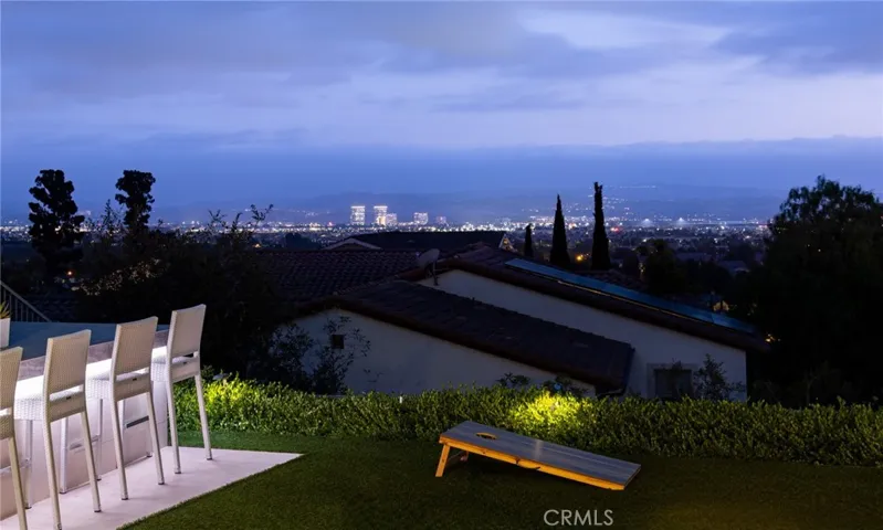 93 Parson Brown Irvine, CA 92618