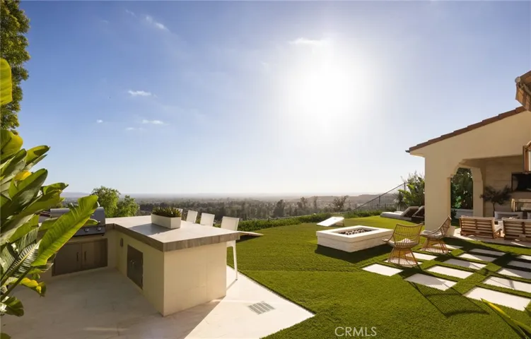93 Parson Brown Irvine, CA 92618