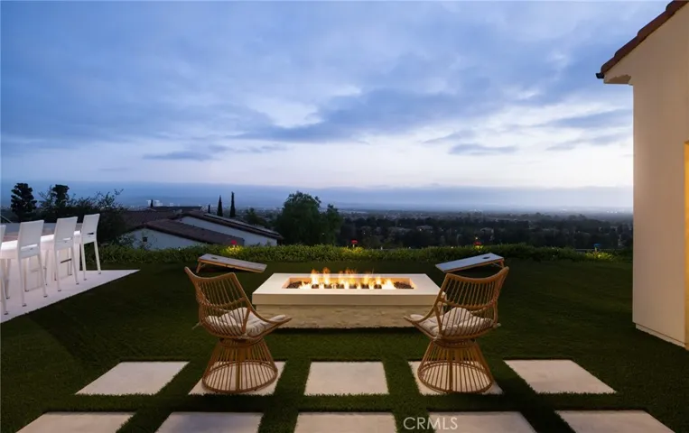 93 Parson Brown Irvine, CA 92618