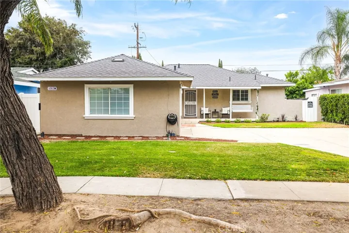 1313 E Merona Place, Anaheim, California 92805