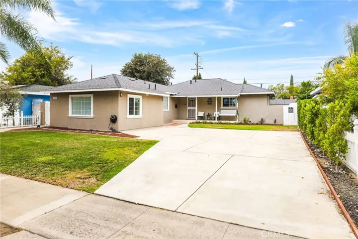 1313 E Merona Place, Anaheim, California 92805