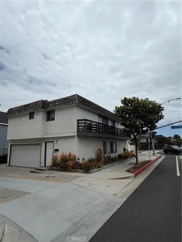 3206 W Balboa Boulevard, Newport Beach, California 92663