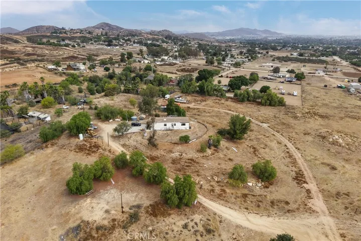 25661 Waldon, Menifee, California 92584