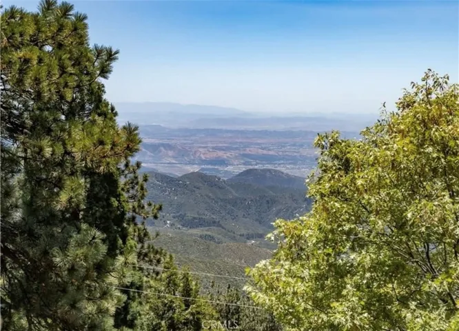 31563 Inspiration Drive, Running Springs, California 92382 — photo 5