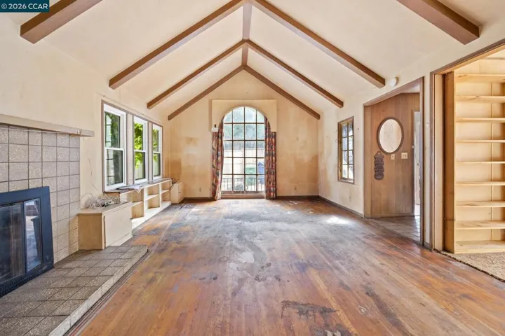 11 Edgecroft Rd, Kensington, California 94707