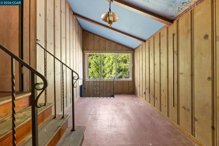 11 Edgecroft Rd, Kensington, California 94707