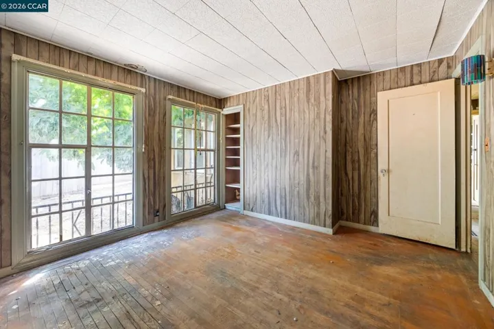11 Edgecroft Rd, Kensington, California 94707