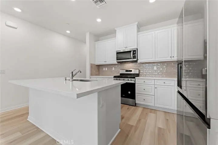4109 E Coronado Privado, Ontario, California 91761