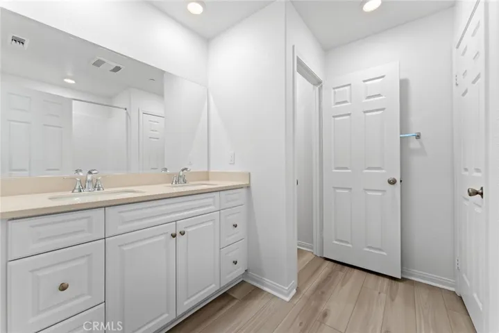 4109 E Coronado Privado, Ontario, California 91761