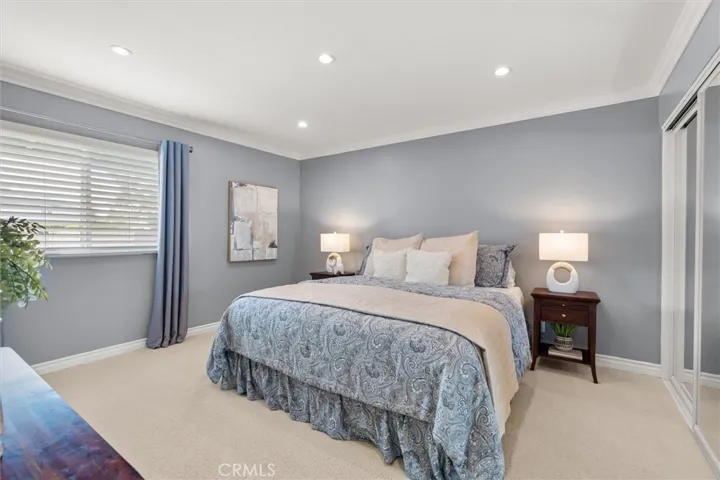 2904 Club House Road, Costa Mesa, California 92626