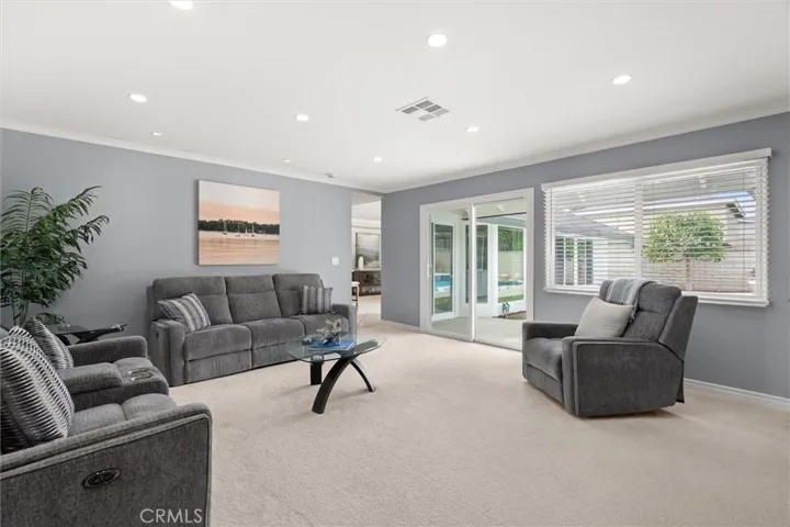 2904 Club House Road, Costa Mesa, California 92626