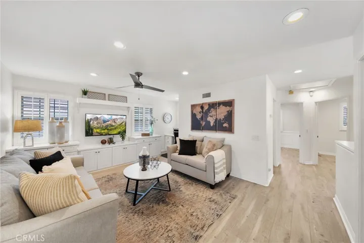 12 Montecilo, Lake Forest, California 92610