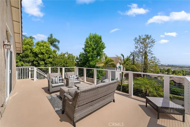 12 Montecilo, Lake Forest, California 92610
