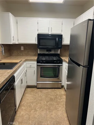 24151 Unit 345 Del Monte, Valencia, California 91355