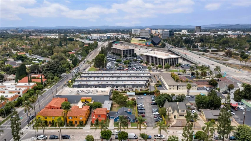 207 W Buffalo Avenue, Santa Ana, California 92706