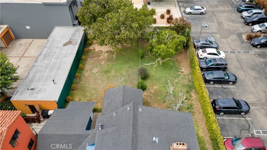 207 W Buffalo Avenue, Santa Ana, California 92706